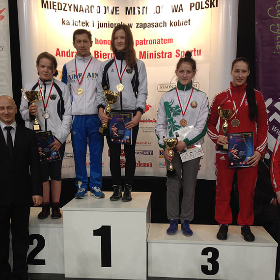Aleksandra Kotlewska br�zow� medalistk� Mi�dzynarodowych Mistrzostw Polski Kadetek w zapasach