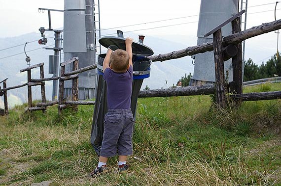 "Nie zaśmiecaj swojego miasta" - apel prezes S.S "Warcisław" do mieszkańców Kamienia Pomorskiego