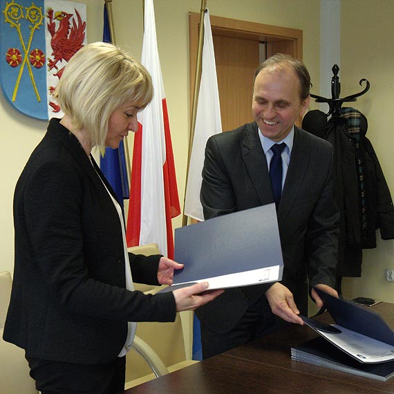 Spotkanie burmistrza Kamienia Pomorskiego ze starost� kamie�skim. Dobre praktyki samorz�d�w