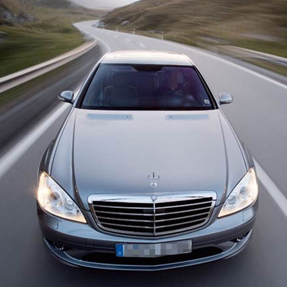 Kolejna kradzie� samochodu w Mi�dzyzdrojach. Tym razem �upem z�odziei pad� mercedes
