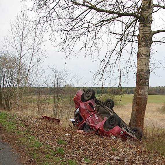Straciła panowanie nad pojazdem