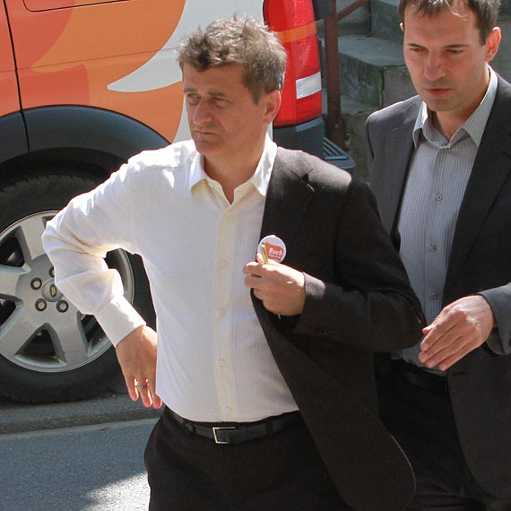 Janusz Palikot na przedwyborczym spotkaniu w Stuchowie w gminie �wierzno