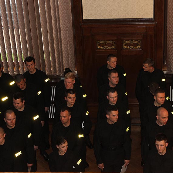 Ślubowanie nowych policjantów w Szczecinie