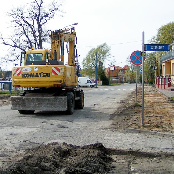 W Dziwnowie zamkni�to drog� 102