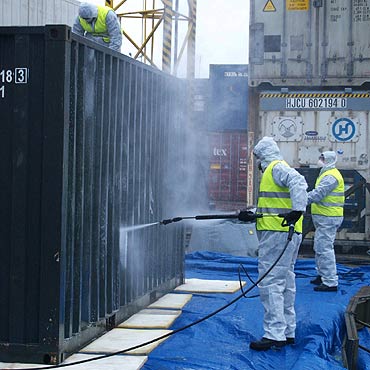 Chemicy z Dziwnowa dezynfekowali sprzęt kontyngentu wojskowego z Czadu