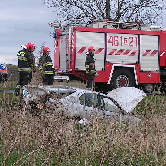 Samochód wypadł z drogi