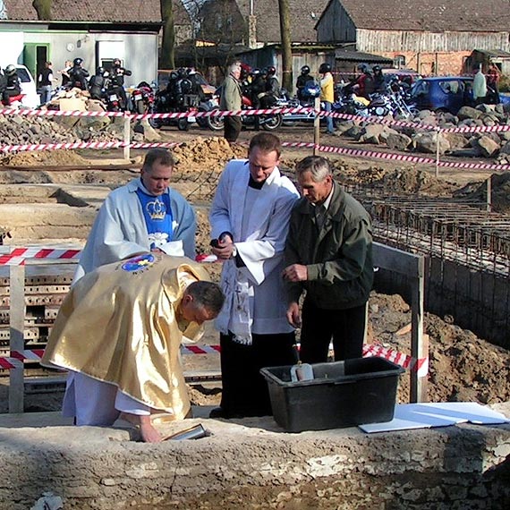 Jan Paweł II patronem kościoła w Śniatowie