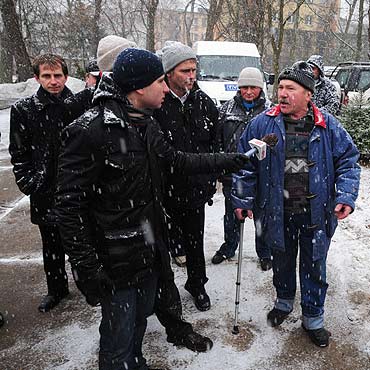 W�dkarze pikietowali pod siedzib� Woli�skiego Parku Narodowego