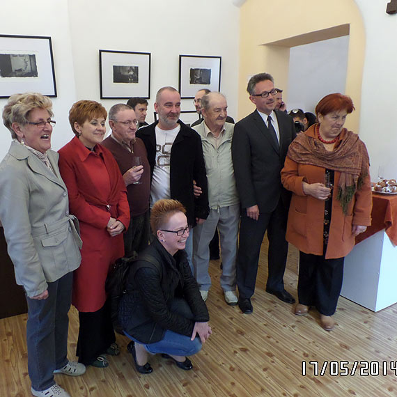 Kamieńska Aktywna Młodzież działa. Wystawa znanego fotografa w Kamieniu Pomorskim