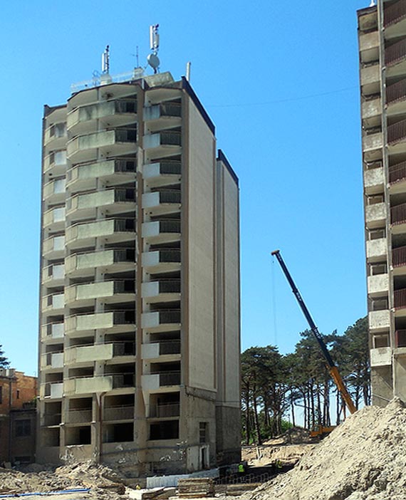 Dziwn�wek, Porta Mare - powstan� nowe wie�owce