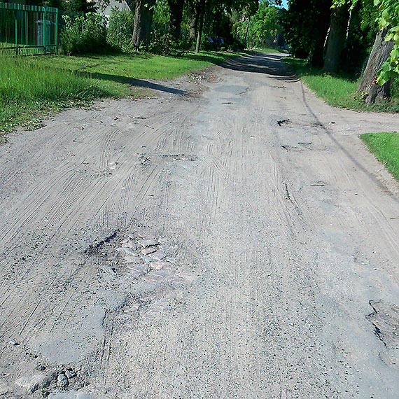 Droga z Wrzosowa do Radawki wkr�tce doczeka si� remontu