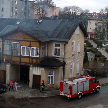 Mi�dzyzdroje: Pali�a si� sadza w kominie