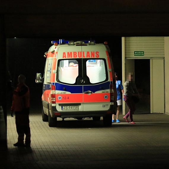 Ojciec pr�bowa� powiesi� c�rk�. O w�os od tragedii w �winouj�ciu