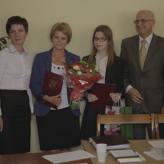 Specjalne podzi�kowanie od Burmistrza Golczewa dla uczennicy gimnazjum