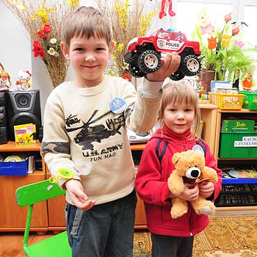 Kamie� Pom.: Ma�y bohater nagrodzony 