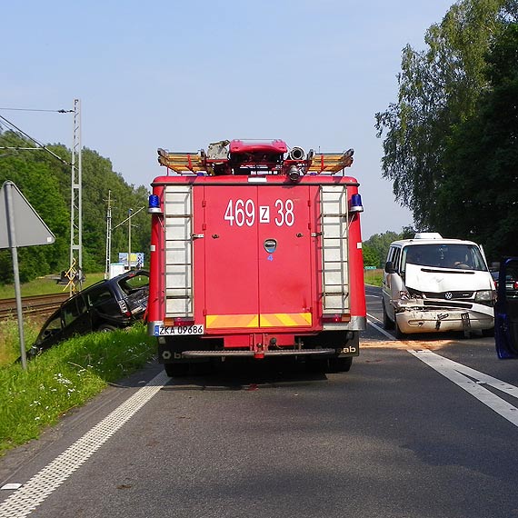Wypadek w Piaskach Wielkich koło Wolina. Jeden mężczyzna trafił do szpitala