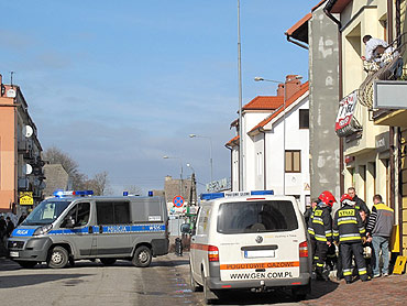 Ulatniający się gaz postawił na nogi służby ratunkowe