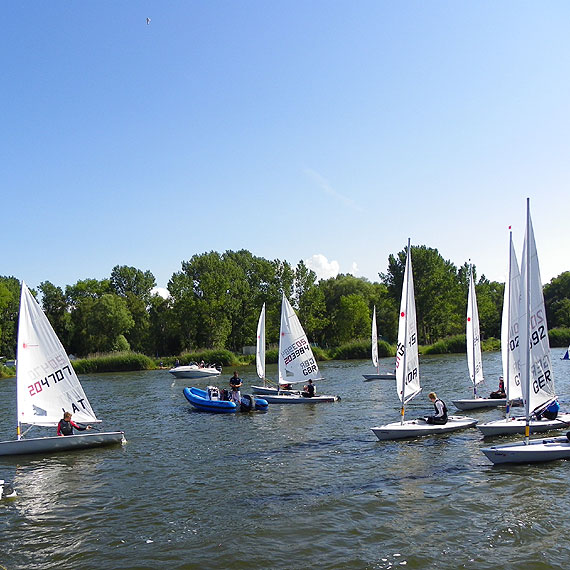 Zako�czenie Mistrzostw  �wiata  Junior�w  w  klasie LASER RADIAL  Dziwn�w  2014