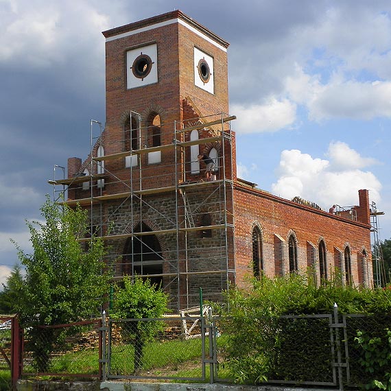 Na jesieni �wi�tynia b�dzie pod dachem