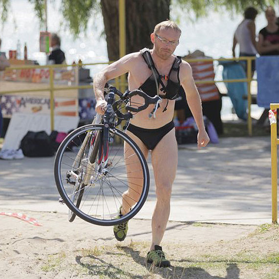 Sylwester Hawrot zwycięzcą Triathlonu!