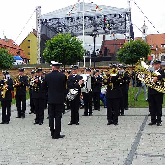 Miecz Wilkinsona w r�kach �eglarzy z Hiszpanii