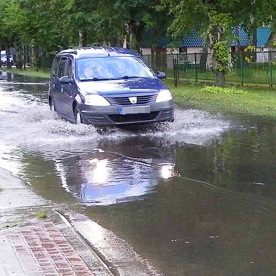 Skończy się podtapianie ulicy Mickiewicza w Dziwnowie