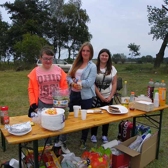 A nam jest szkoda lata