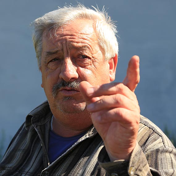 Spór o boisko, czyli jak piłka skłóciła mieszkańców. Zobacz film!