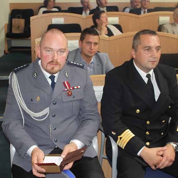 Gloria Artis dla policjanta od zabytk�w