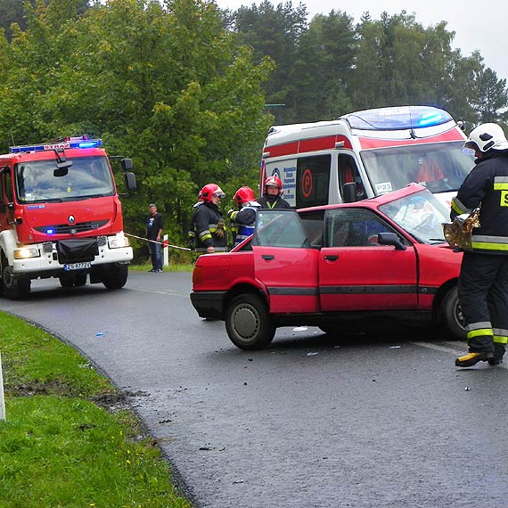 Czo�owe zderzenie pod Ko�czewem, trzy osoby ranne. Zobacz film!