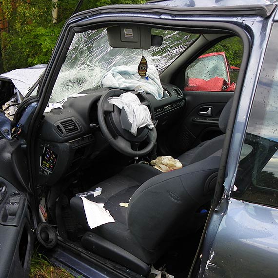 Czo�owe zderzenie pod Ko�czewem, trzy osoby ranne. Zobacz film!