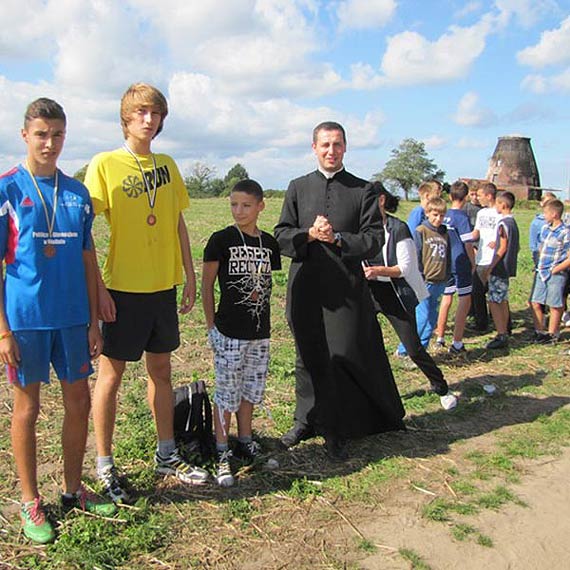 Mistrzostwa Publicznego Gimnazjum w Wolinie w biegach prze�ajowych 