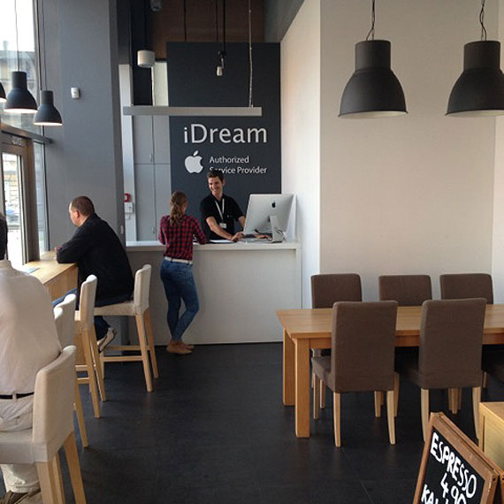 Eksperci i kawa - Eurotel otwiera w ramach iDream „klubokawiarni�” dla fan�w Apple