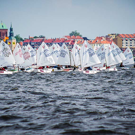 Ponad 430 młodych żeglarzy z całej Europy już w ten weekend wystartuje w Kamieniu Pomorskim!