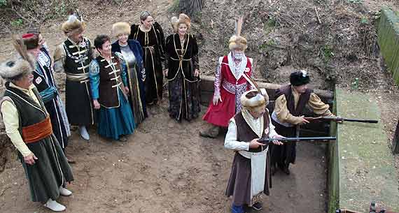 II Zawody Strzeleckie pomi�dzy Kurkowym Bractwem Strzeleckim w Wolinie a reprezentacj� Urz�du Miejskiego w Wolinie