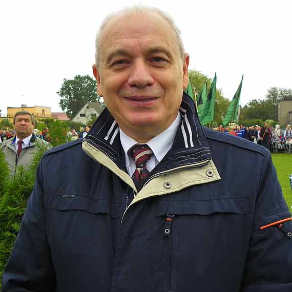 PAWE� CZAPKIN: radny a mo�e i starosta?