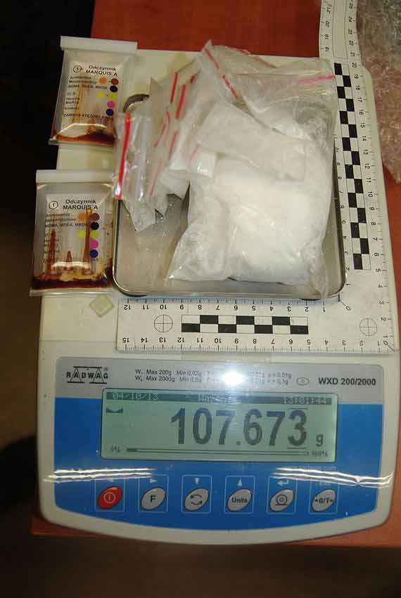 38 zarzutów dla osób związanych ze środowiskiem pseudokibiców