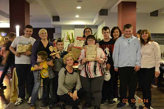 Szcz�cie w�r�d Nas