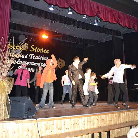 Szcz�cie w�r�d Nas