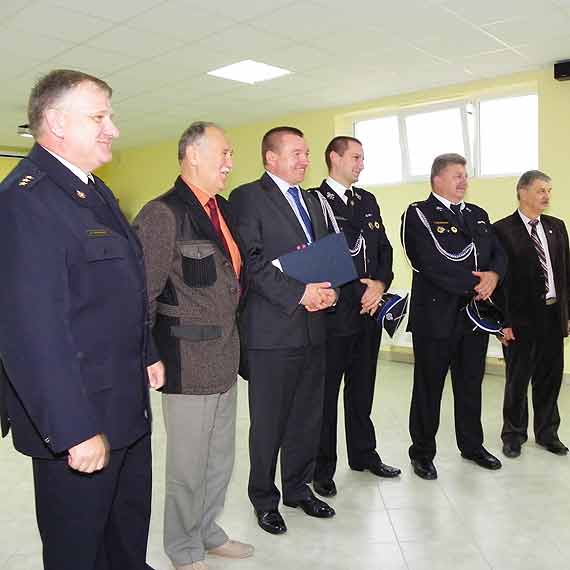 Jednostka Ochotniczej Stra�y Po�arnej w Ko�czewie otrzyma nowy samoch�d bojowy