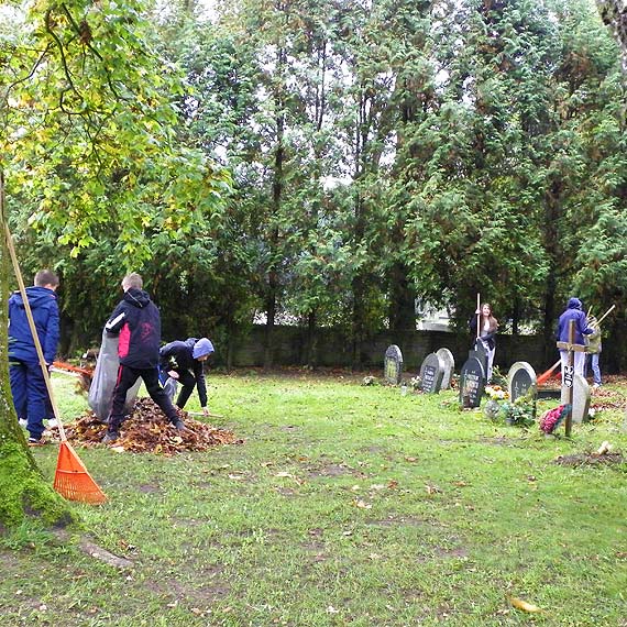 Sprz�taj� by pojecha� na wycieczk�