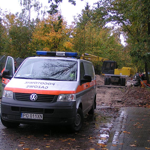 Dziwn�w: Koparka uszkodzi�a rur� z gazem
