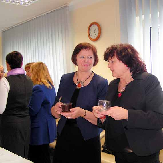 Nauczyciele, pracownicy administracji i obs�ugi szk� ponadgimnazjalnych u Beaty Kiryluk