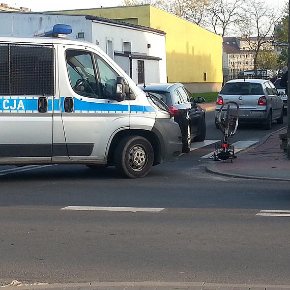 Kamień Pomorski: Potrącenie rowerzysty na ulicy Matejki. Wtargnął na jezdnię