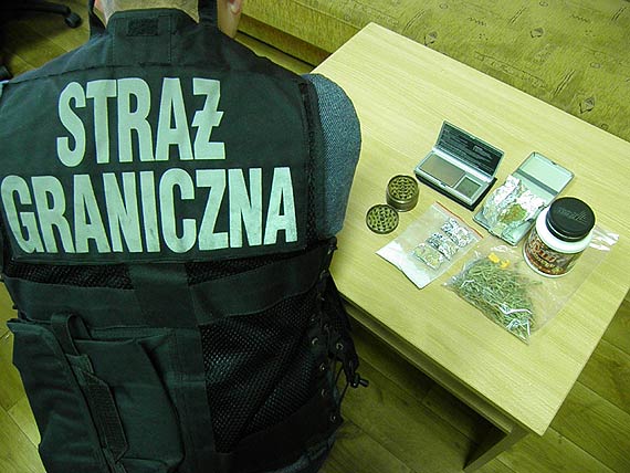 Spacer z marihuan�