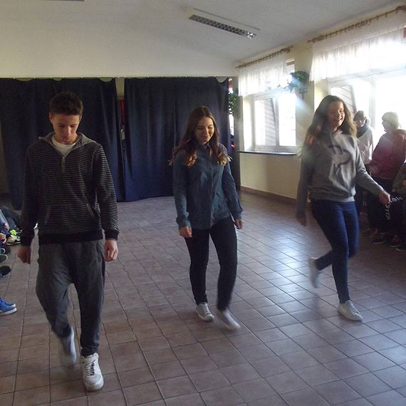 Pokaz mody uczniowskiej w GP „Pomerania” w Dziwnowie