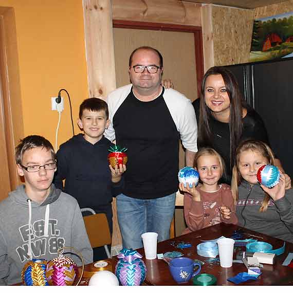 „FABRYKA OZD�B �WI�TECZNYCH” ju� dzia�a!!!