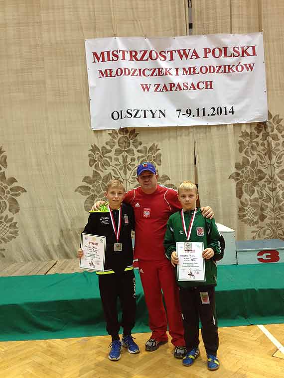 Jakub Soli�ski i Pawe� Kopaczka z Wikinga Wolin Wicemistrzami Polski m�odzik�w w zapasach