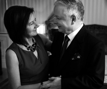 Prezydent Lech Kaczy�ski zgin�� w katastrofie lotniczej