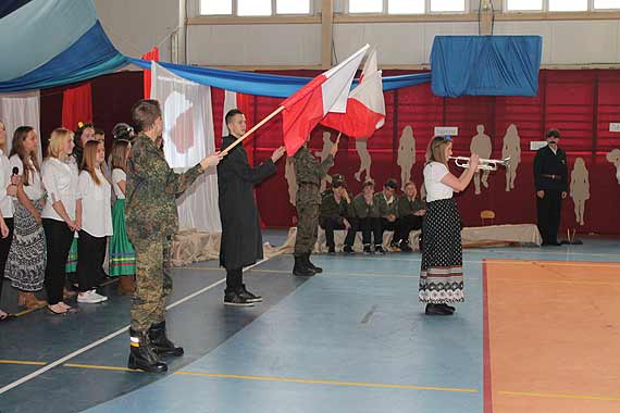 Akademia po�wi�cona Dniu Niepodleg�o�ci i Dniu Seniora